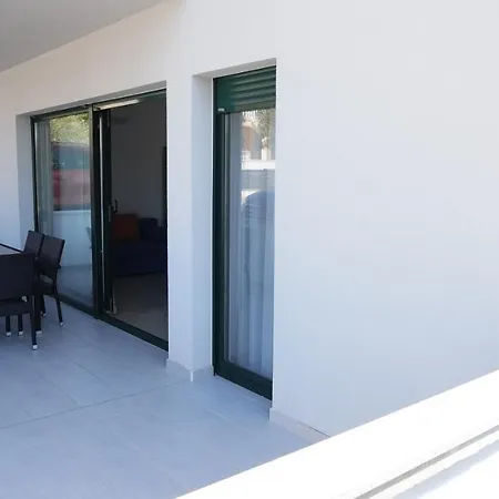 Ruzica Apartment Vir